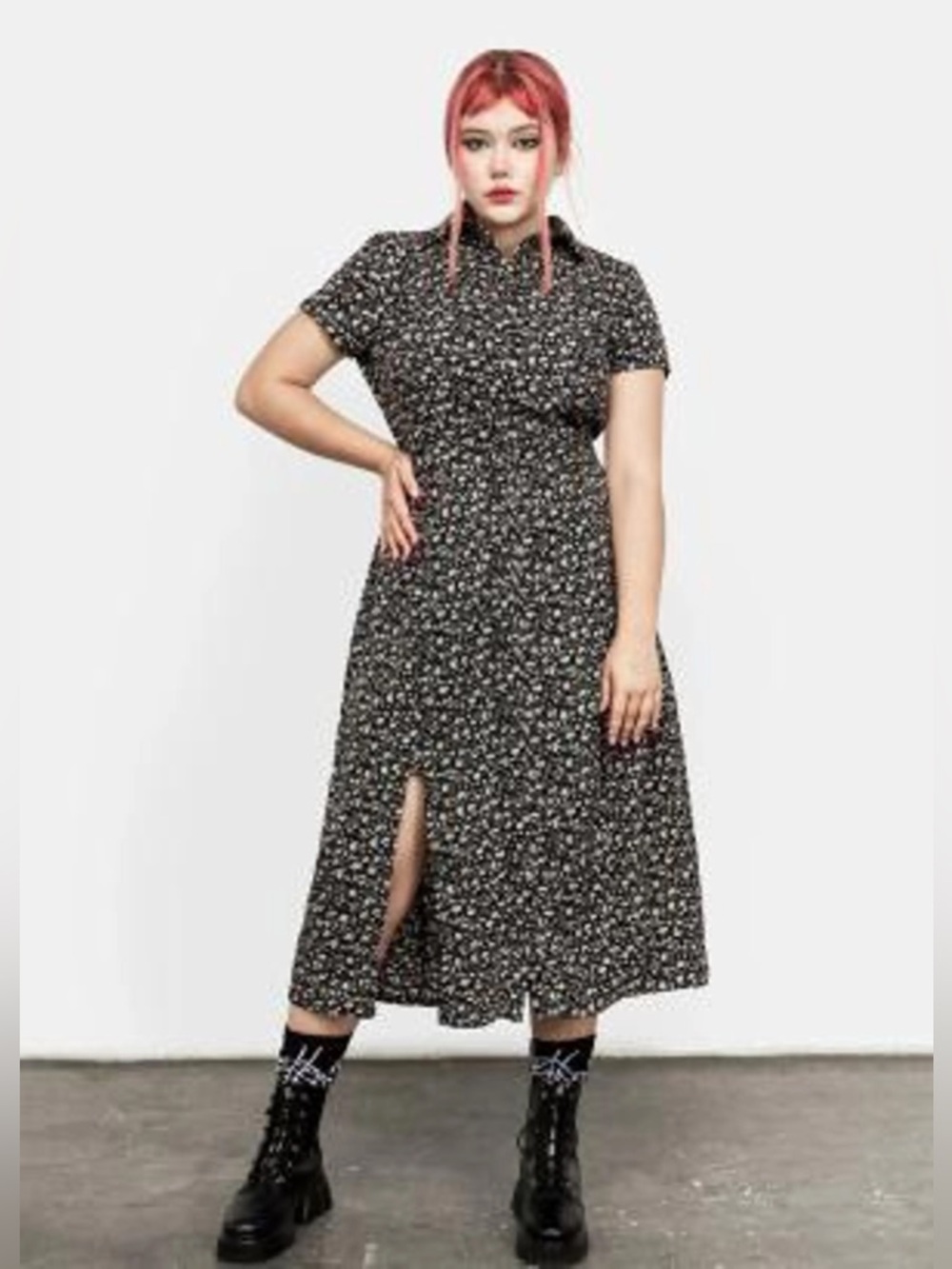 Disturbia Black and White Floral Button-Down Midi Dress